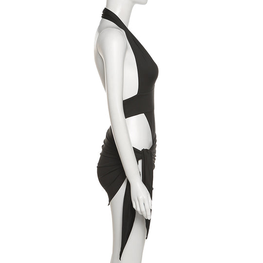 Damen Badeanzug mit tiefem V-Ausschnitt und trendigem Cut-Out EB