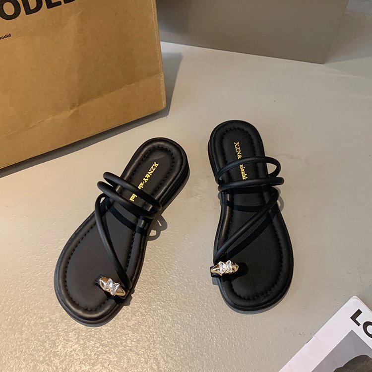Damen elegante Zehensteg-Sandalen mit glamourösem Schmuckdetail EB