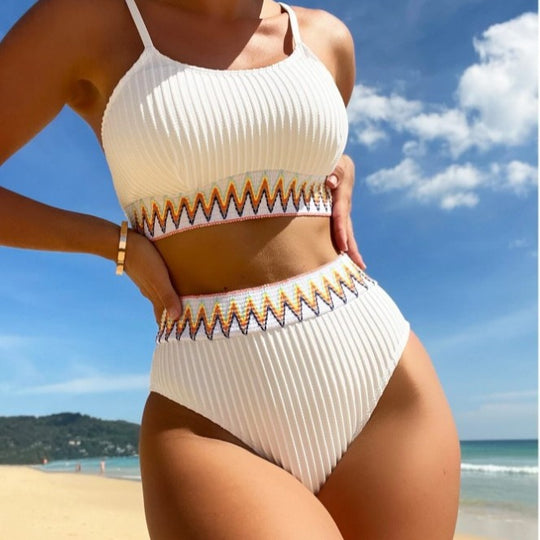 Damen integriertes Bikiniset mit geometrischem Muster EB
