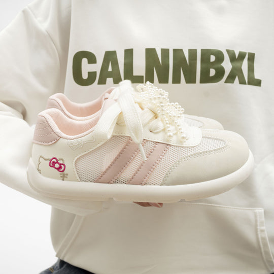 Damen Sneakers mit verspielten Perlenverzierungen und floralem Design EB