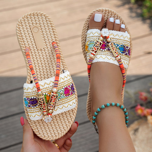 Damen Strandsandalen mit kunstvollem Handwerksdesign EB