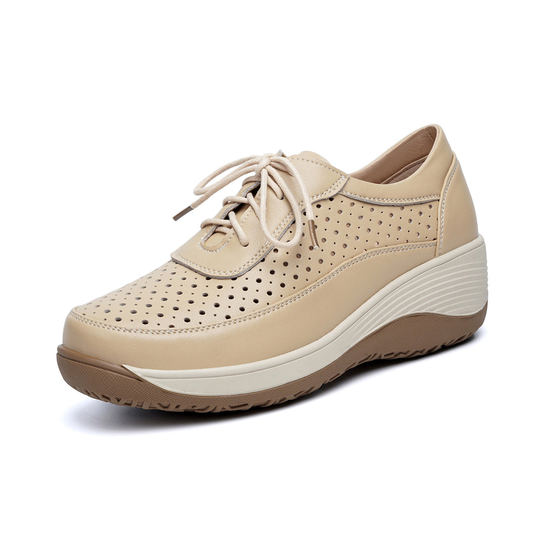 Damen Atmungsaktive Sneaker mit perforiertem Obermaterial und ergonomischem Fußbett EB