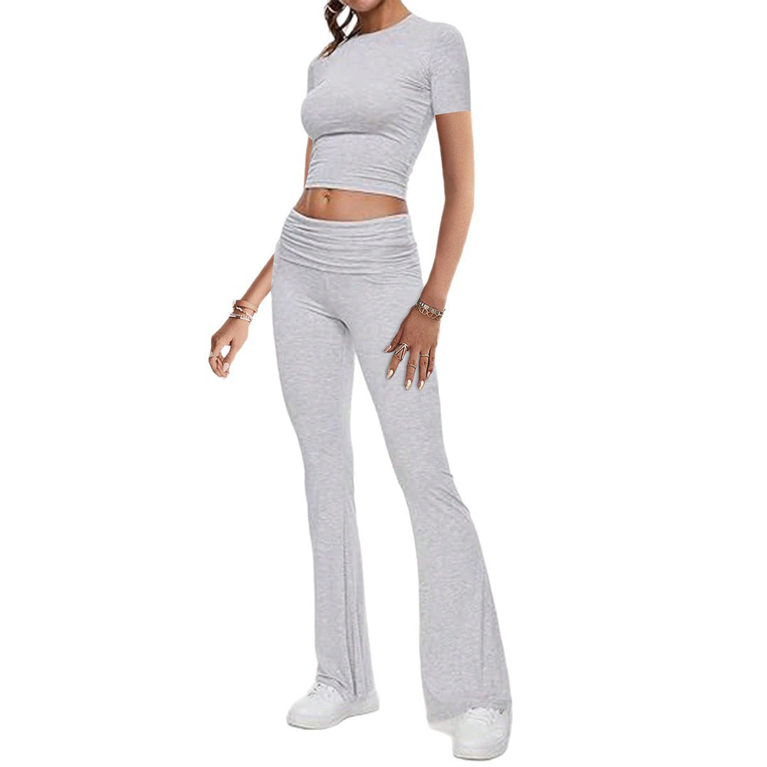 Damen Kombination aus figurbetontem T-Shirt und Schlaghose EB