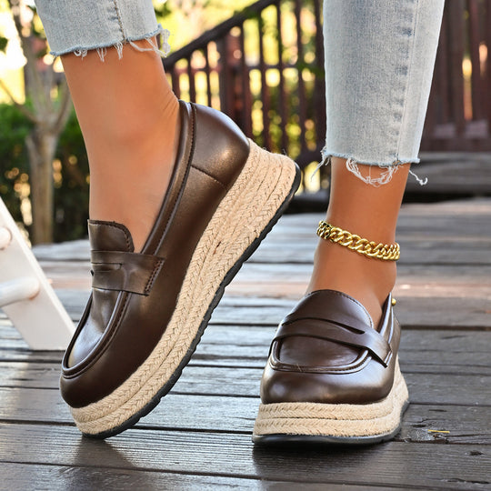 Damen Mokassins mit modischem Plateau und geflochtenem Detail EB