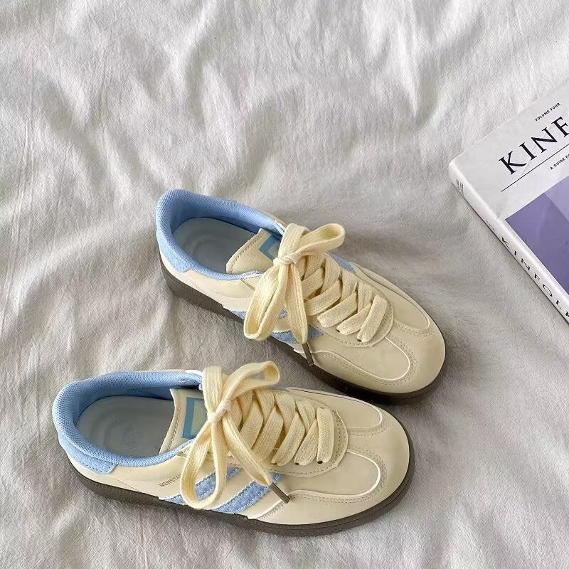 Damen Sneakers mit weichem Obermaterial und verstärkter Sohle EB
