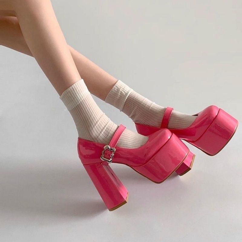 Damen Plateau-Pumps mit Rundschnürung und eleganter Schnalle EB