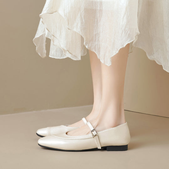 Damen elegante Ballerinas mit modischem Riemchen EB