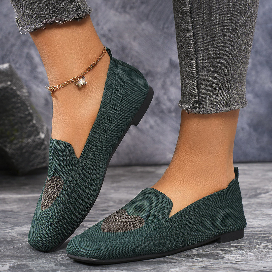 Damen Elegante Slip-On Ballerinas mit Herzdetails EB