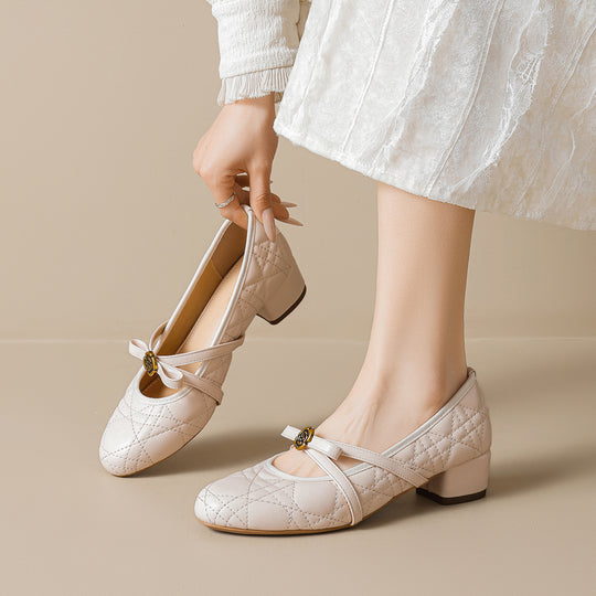 Damen Ballerinas mit dekorativer Schnallenapplikation und komfortablem Blockabsatz EB