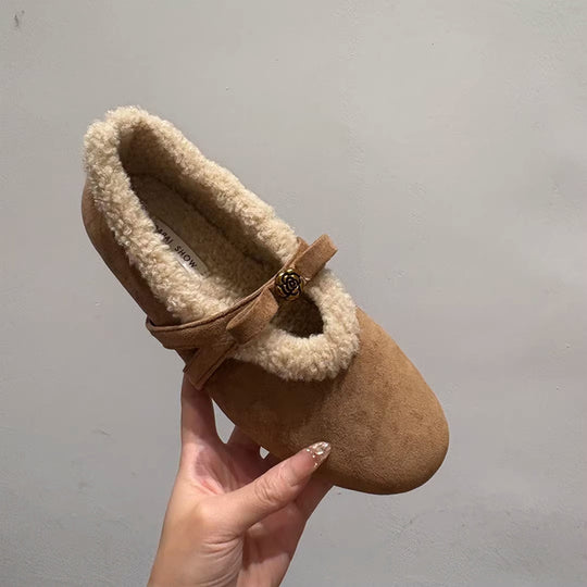 Damen Kuschel-Hausschuhe aus weichem Fleece mit dekorativem Riemchen EB