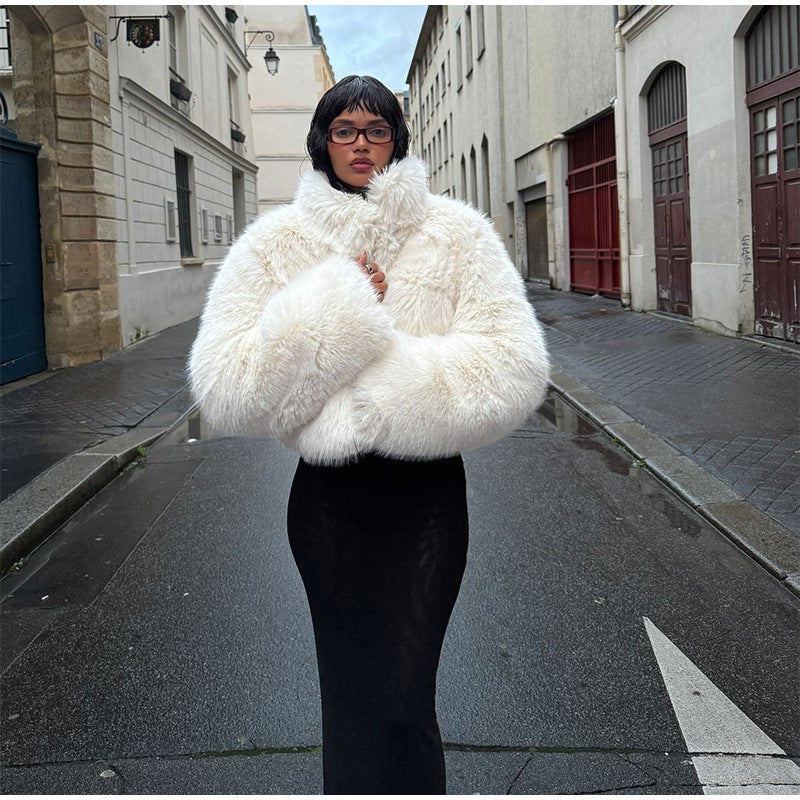 Damen Flauschige Kurzjacke mit voluminösen Ärmeln EB