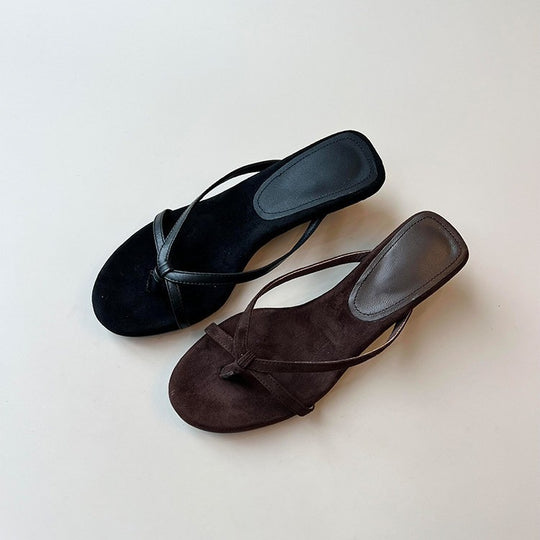 Damen modische Zehentrenner mit elegantem Riemchendesign EB