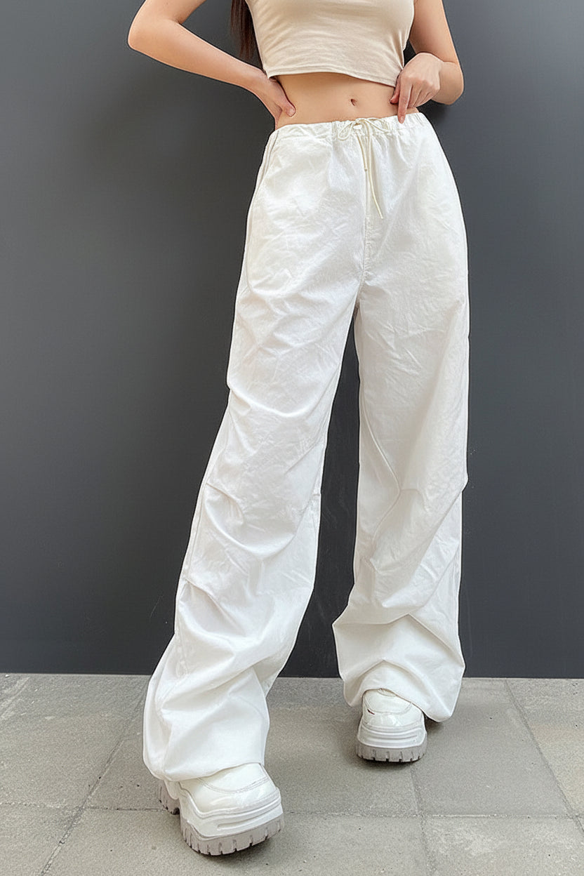Damen Weite Sporthose mit elastischem Bund und stylischen Ketten-Details Heidi-Mode