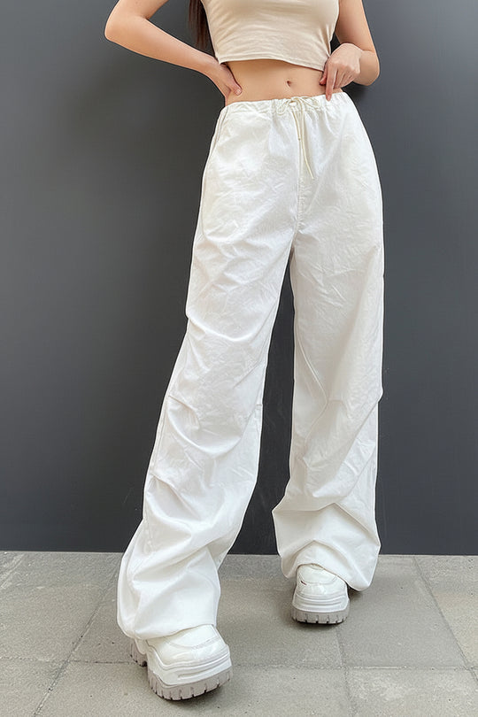 Damen Weite Sporthose mit elastischem Bund und stylischen Ketten-Details Heidi-Mode