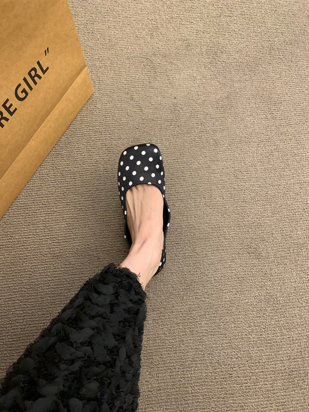 Damen Bequeme Ballerinas mit modischem Punktemuster EB