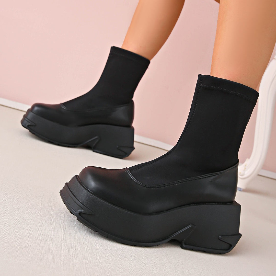Damen Plateau-Sneaker mit elegantem Sockendesign und rutschfester Sohle EB