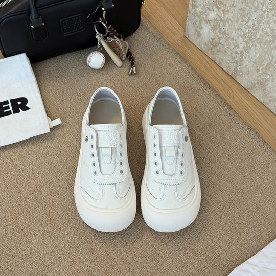 Damen Modische Slip-On Sneaker aus hochwertigem Leder mit dämpfender Sohle EB