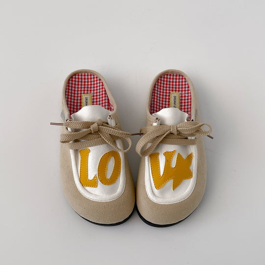 Damen modische Schnürschuhe mit ausgefallenem LOVE-Design EB