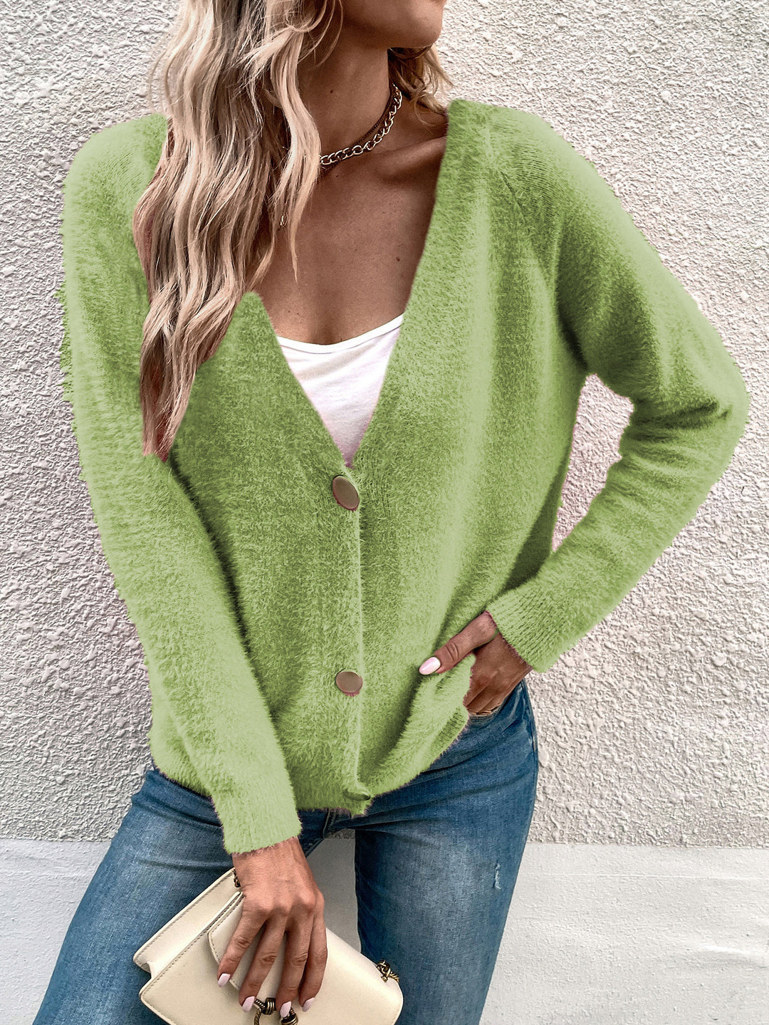 Damen kuschelige V-Knopfstrickjacke aus weichem Material EB