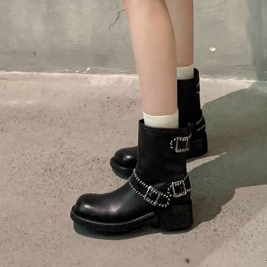 Damen Western-Stiefel mit elegantem Riemendesign und robustem Blockabsatz EB