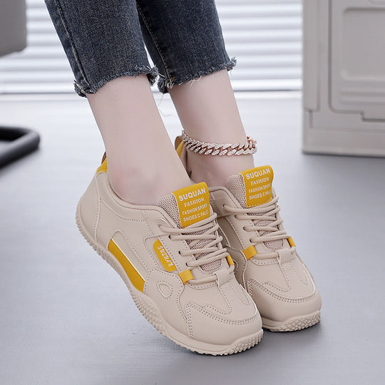 Damen Sportliche Sneakers mit innovativem Schnürsystem und atmungsaktiven Einsätzen EB