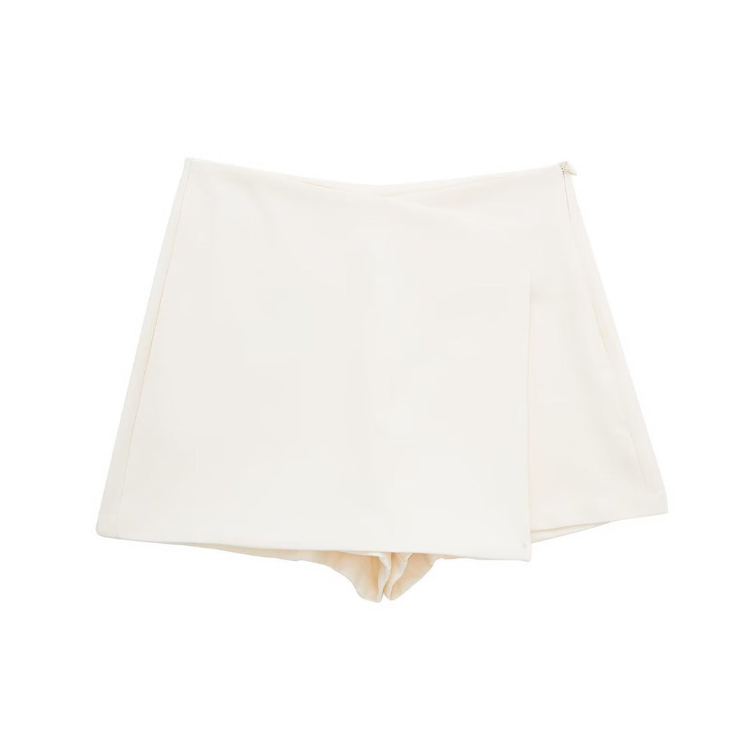 Damen sportliche Shorts mit elegantem Layering-Design EB