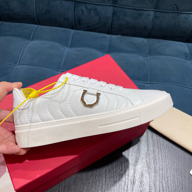 Damen Bequeme Sneakers mit modischer Prägung EB