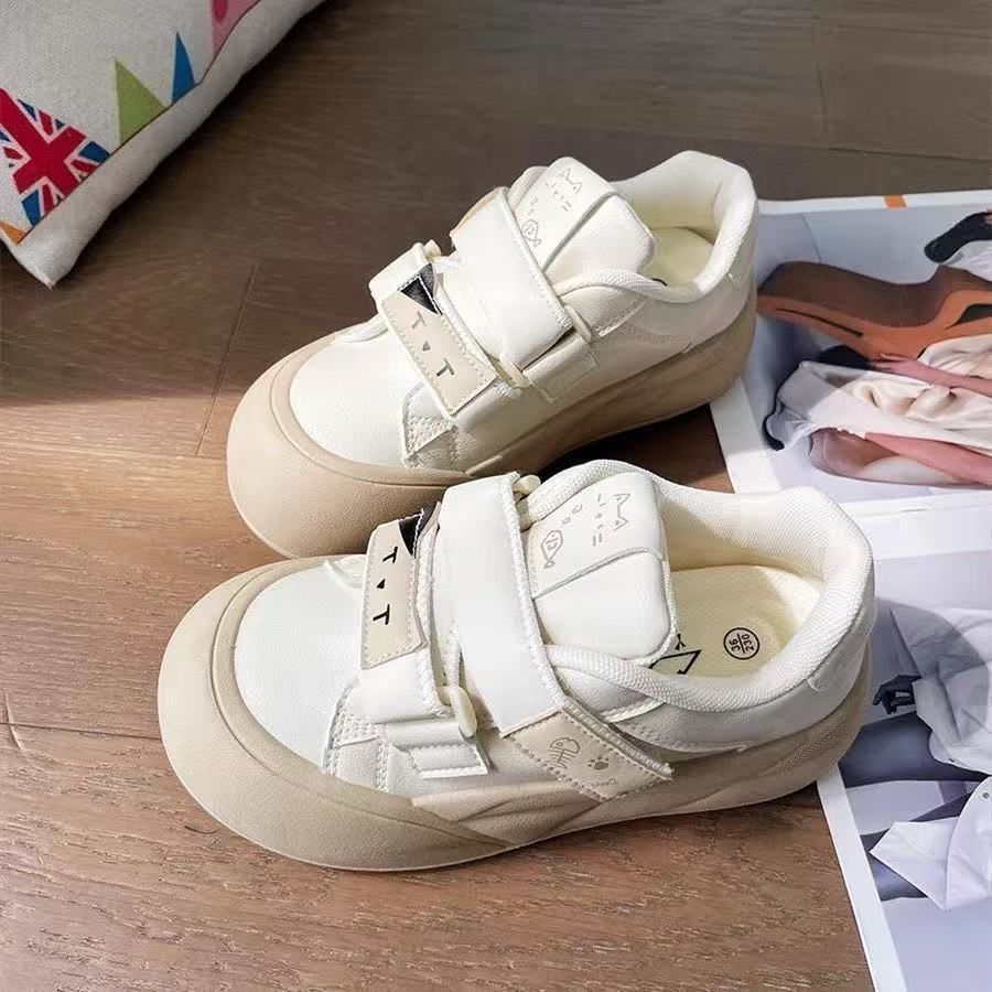 Damen Sportliche Sneaker mit verstellbarem Klettverschluss und bequemer Polsterung EB