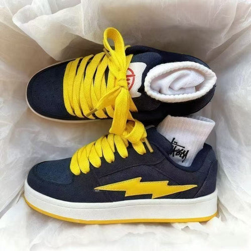 Damen Sportliche Sneakers mit innovationsstarkem Schnüroptik und rutschsicherer Sohle EB