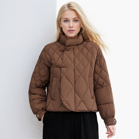 Damen gesteppte Jacke mit hohem Kragen und praktischen Druckknopfdetails EB