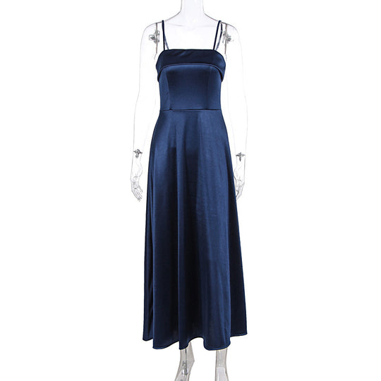 Damen Abendkleid mit feinen Spaghettiträgern und fließendem Rock EB