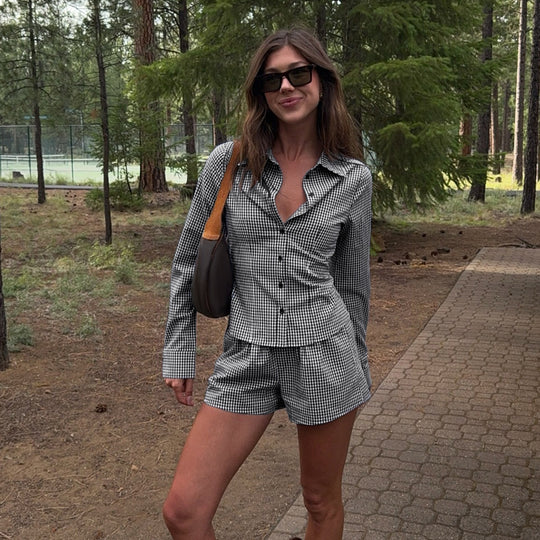 Damen nan zweiteiliges Vichy-Set aus taillierter Blusenjacke mit Wiener Nähten und Highwaist-Shorts EB