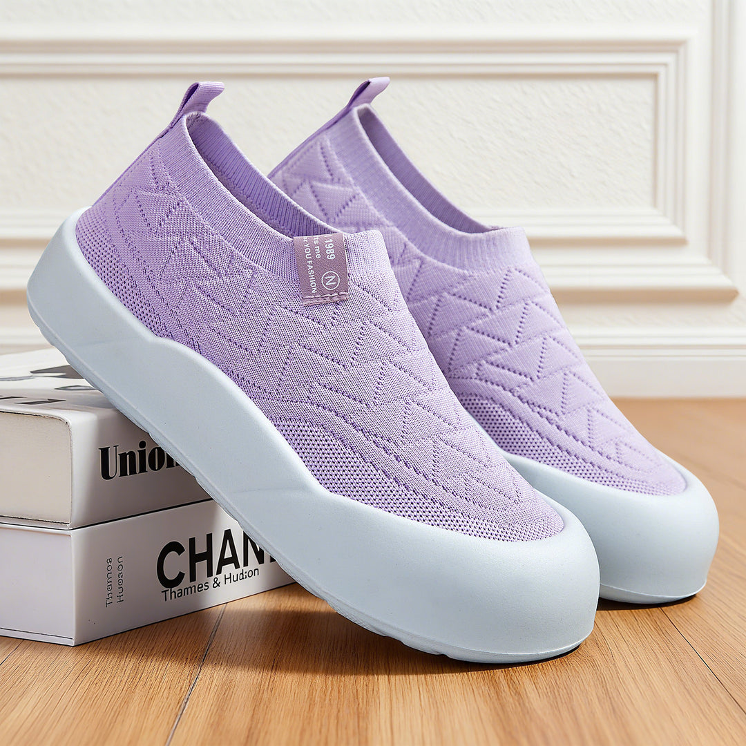Damen Bequeme Slip-On Sneakers mit flexiblem Strickdesign EB