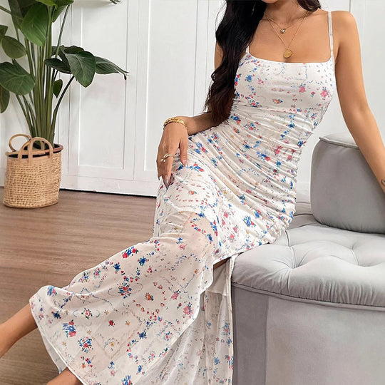 Damen Maxikleid mit zarten Rüschendetails und floralem Muster EB
