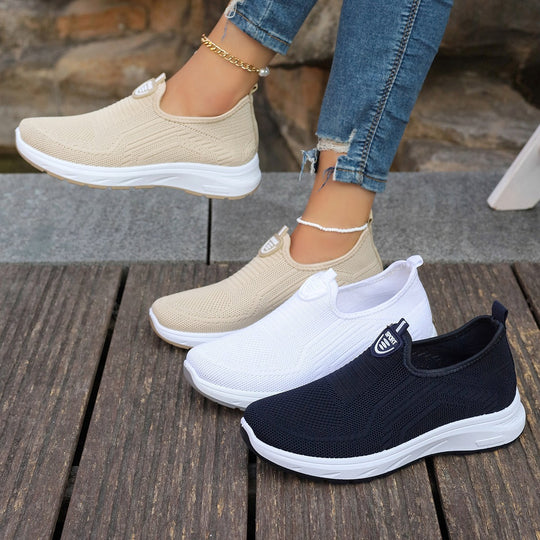 Damen Atmungsaktive Slip-On Freizeitschuhe mit dämpfender Sohle EB