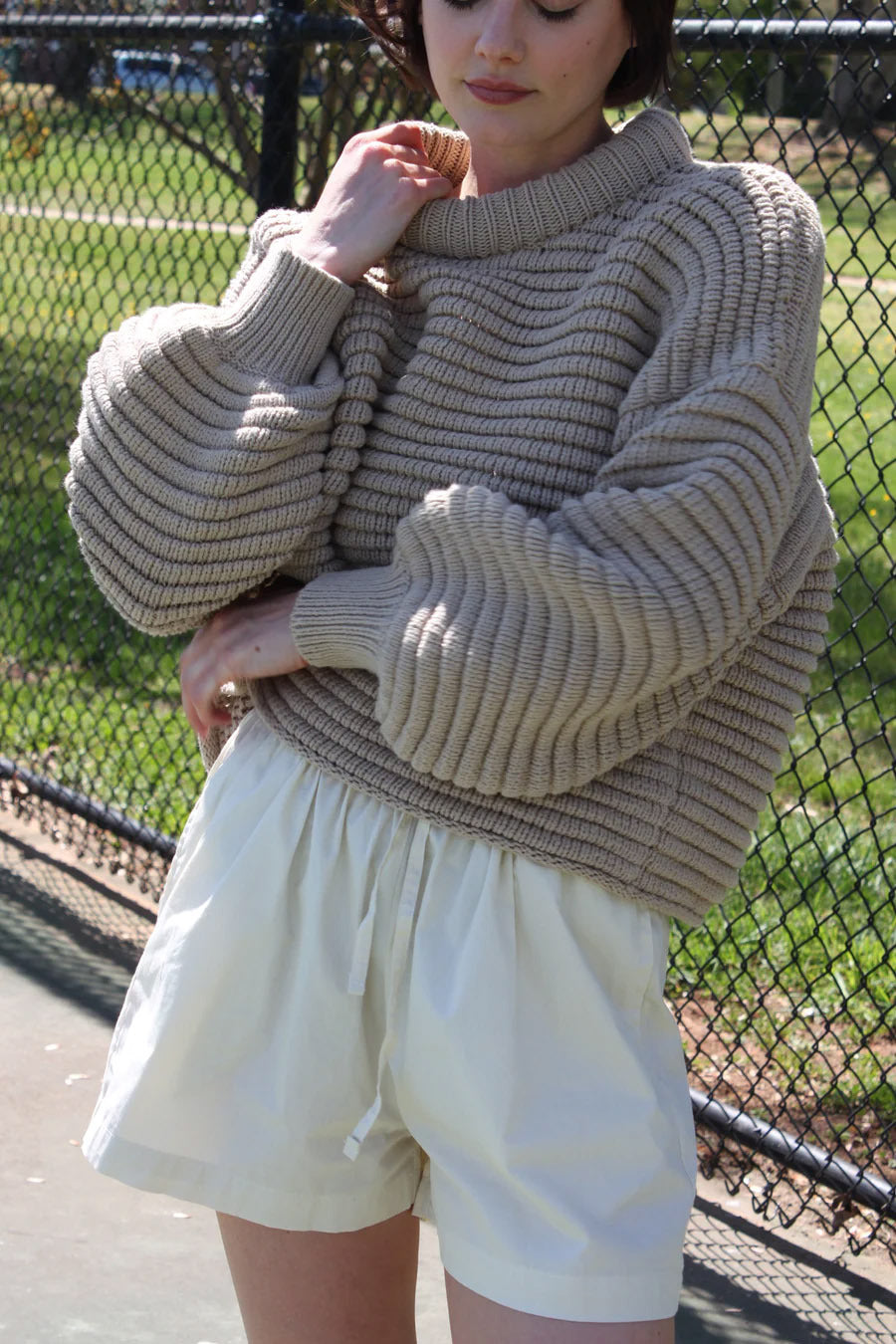 Damen lässiger Strickpullover mit Rollkragen und Rippstruktur EB