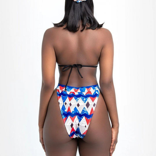 Damen Bikinis mit hohen Beinausschnitten und geometrischem Muster EB