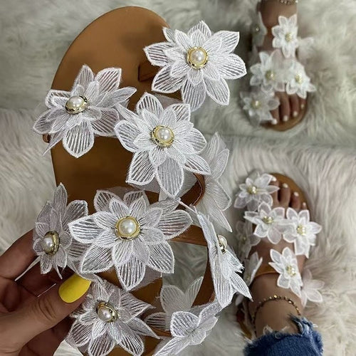 Damen Elegante und romantische Sandalen mit floralen Akzenten EB