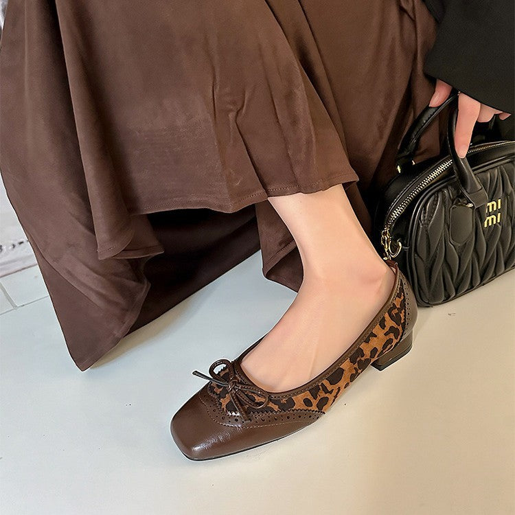 Damen Ballerinas mit eleganter Tiermuster-Applikation und bequemer Passform EB