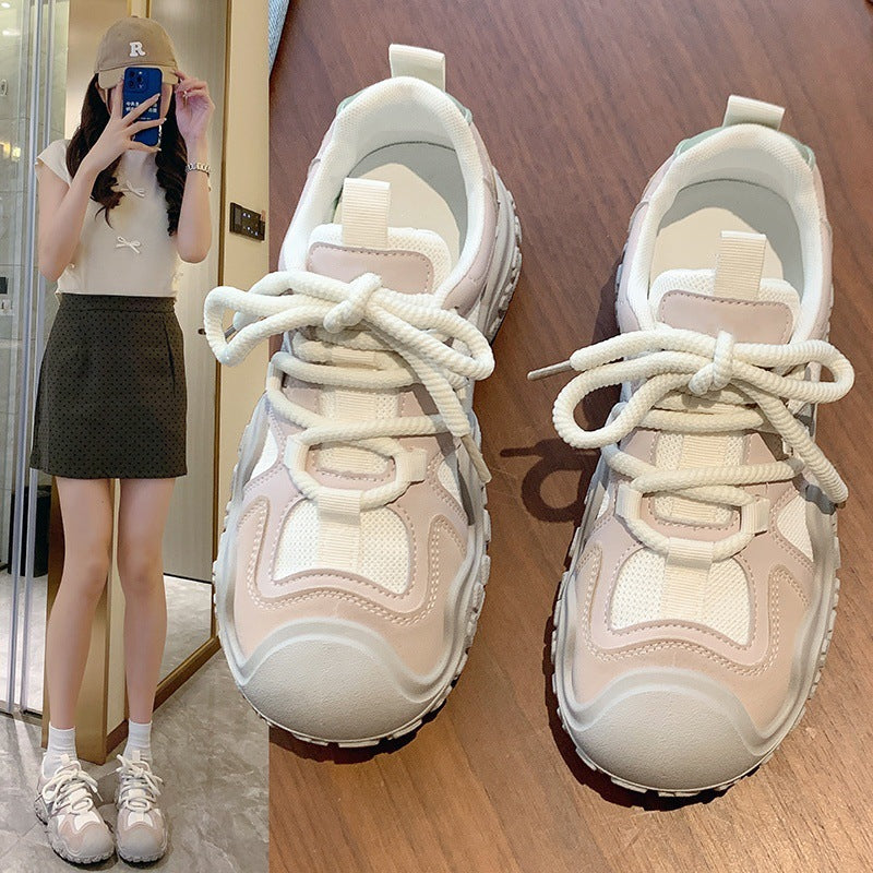 Damen sportliche Sneakers mit robustem Sohlenprofil und atmungsaktiven Materialien EB