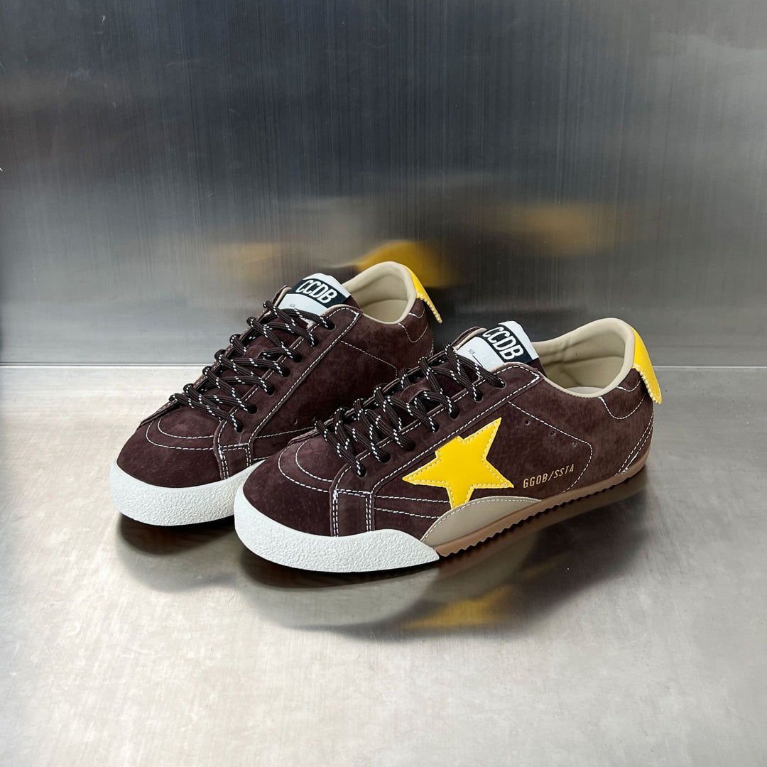 Damen Veloursleder Sneakers mit reflektierenden Akzenten und bequemer Sohle EB