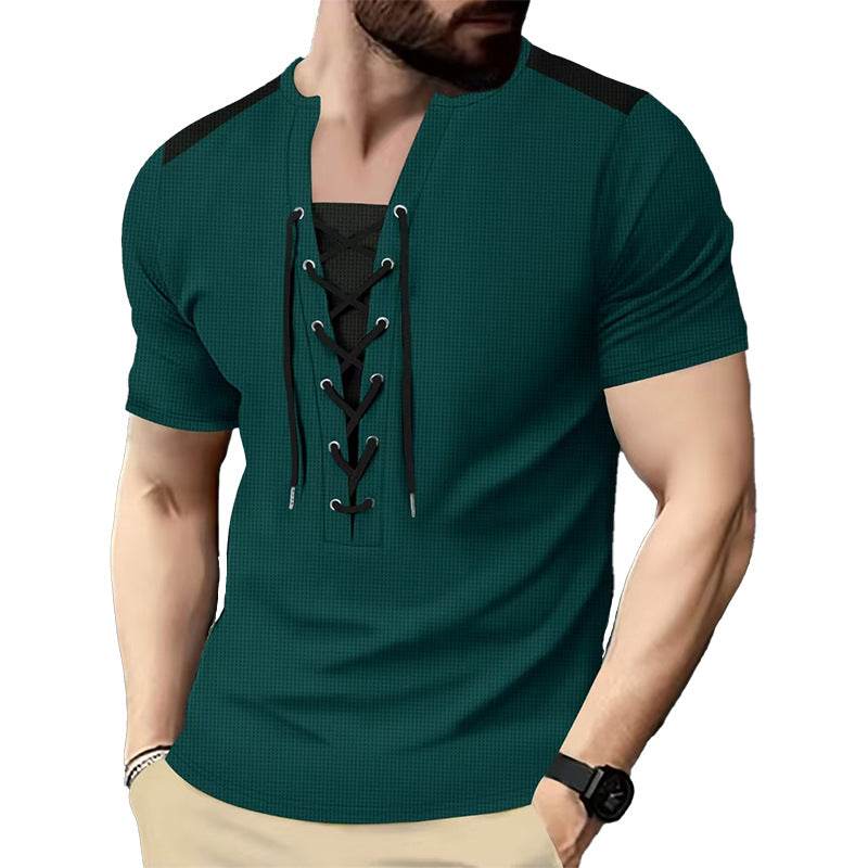 Herren Kurzarm-Henley-T-Shirt mit dekorativen Schnürdetails und atmungsaktiver Struktur EB