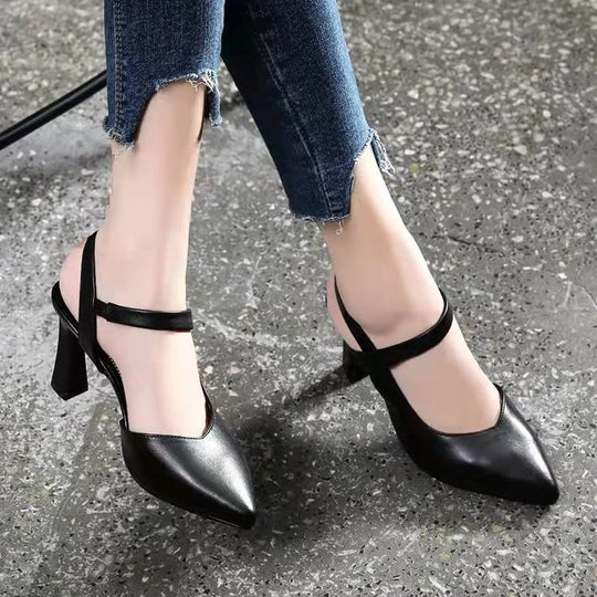 Damen Slingback-Pumps mit eleganter Spitze und modernem Blockabsatz EB