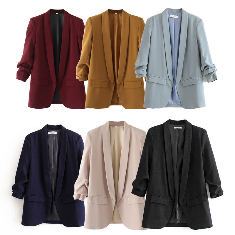 Damen Moderner Blazer mit eleganter Schnittführung und praktischen Taschen EB