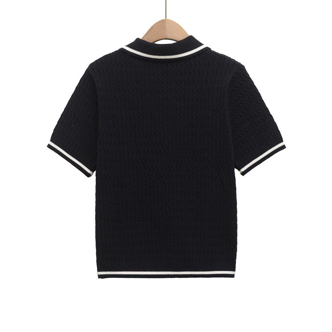 Damen Poloshirt mit strukturiertem Material und edlen Knopfdetails EB