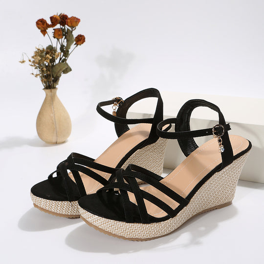 Damen Wedge-Sandaletten mit raffiniertem Riemendesign und bequemer Sohle EB