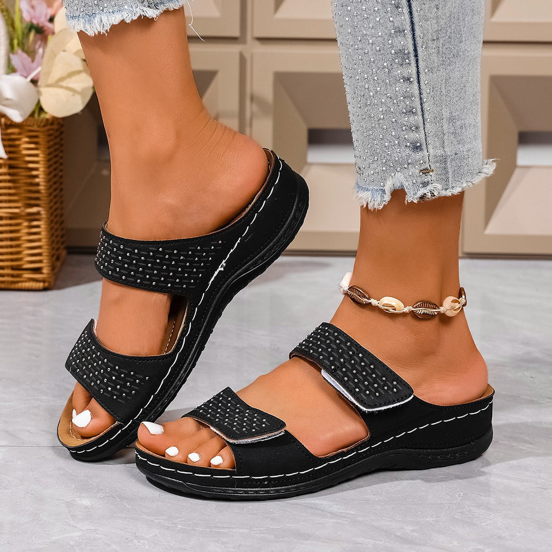 Damen Sandaletten mit verstellbaren Riemen und funkelnden Strassdetails EB
