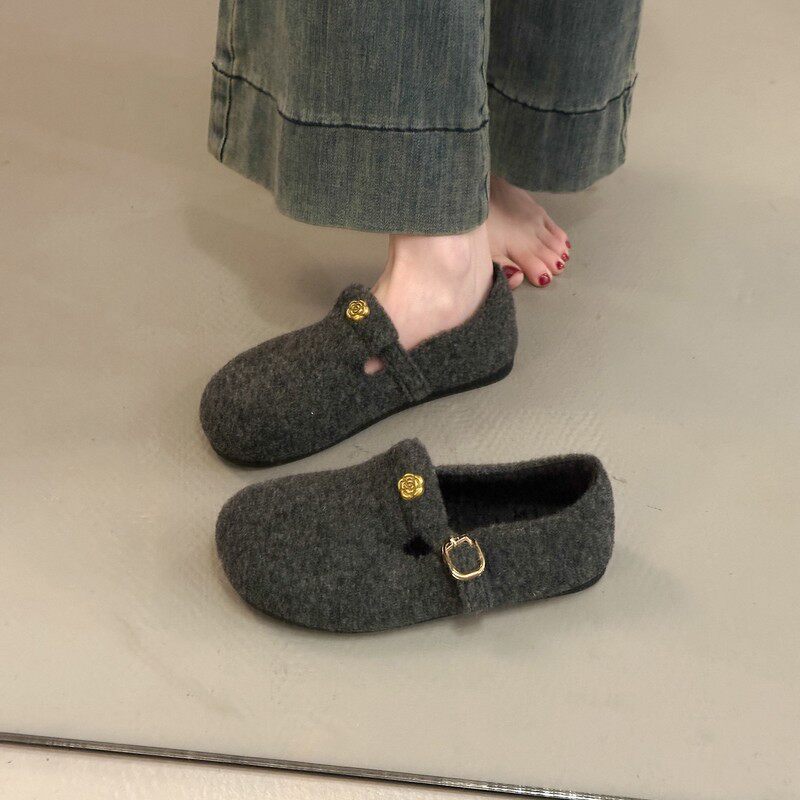 Damen Filzschuhe mit elegantem Schnallenverschluss EB