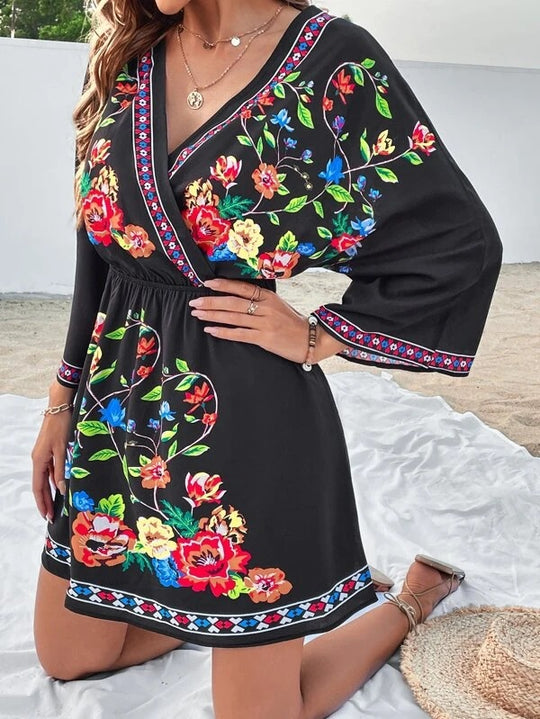 Damen Sommerliches Kleid mit raffinierten Stickdetails EB