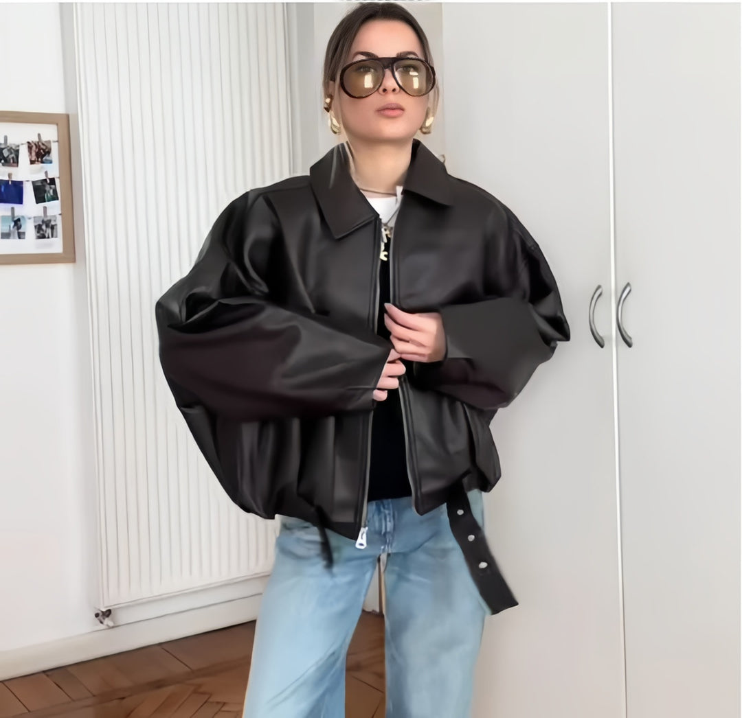 Damen Oversized Kunstlederjacke mit großzügigem Schnitt und modischen Details EB